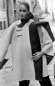 Gianfranco_Ferre_FW1982_Advanced_60.jpg