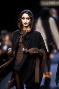 SoniaRykiel1991WomenFW44.thumb.jpg.2d3cc86dc879d9f00001ddffec42bc79.jpg