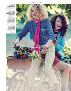 ElleItalia-201507-165.thumb.jpg.01bd95525f06453ca4cb294deeab07f7.jpg