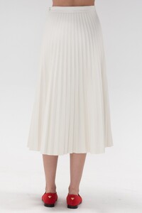 white-label-pleated-skirt-19.jpg